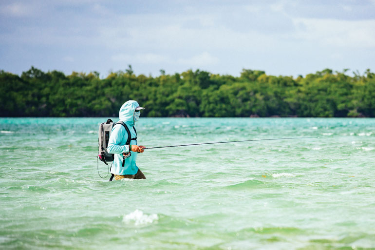 //content.osgnetworks.tv/flyfisherman/content/photos/Wading-on-Turneffe-Atoll-Belize.jpg