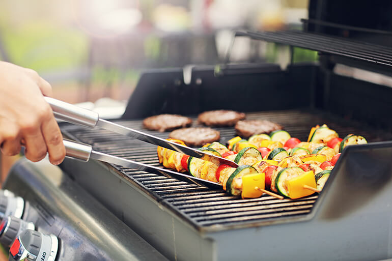 5 Tips for Grill Safety on the Deck