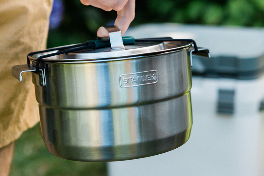 stanley-stainless-steel-stock-pot