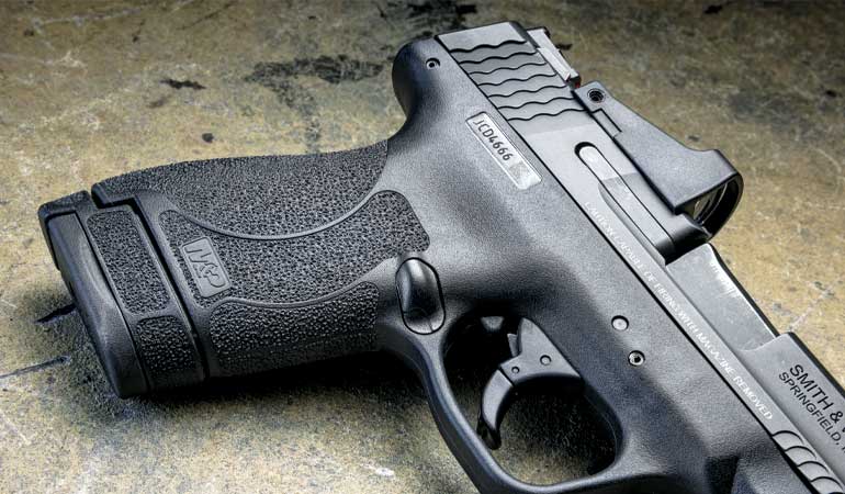 Smith-and-Wesson-MandP9-Review-1