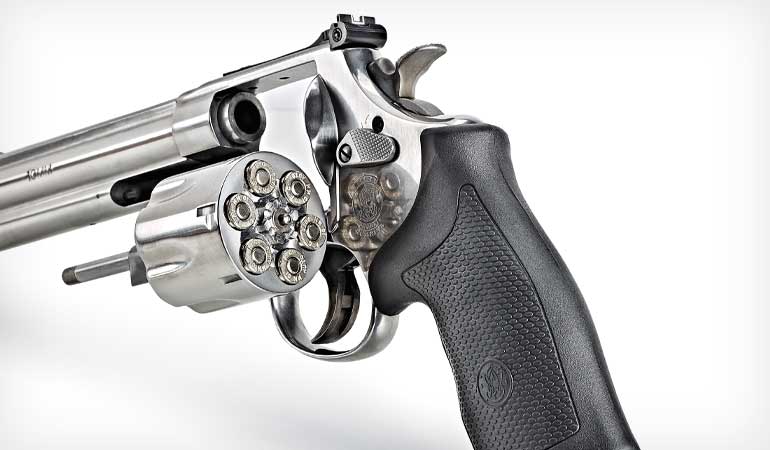 Smith-and-Wesson-Model-610-1
