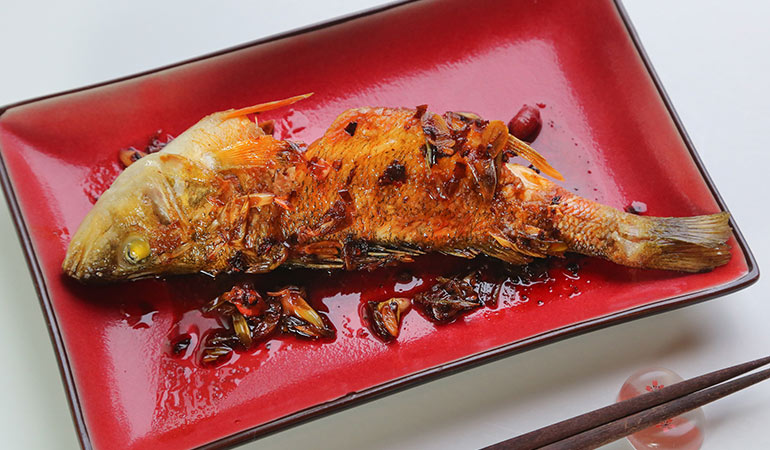 Asian Seared Whole Fish With Chili Sauce Recipe