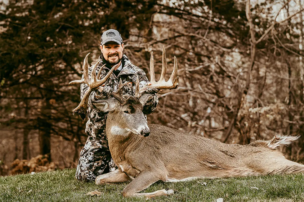 Minnesota Hunter Shoots 227-inch Non-typical, Ending Memorable Season
