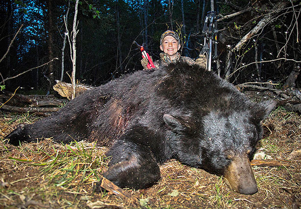 Carson Reeves spring black bear hunting