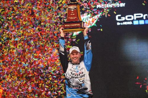 Randy Howell's charmed last day leads to Bassmaster Classic title
