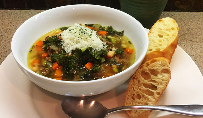 Slow Cooker Venison, Kale and Bean Soup Recipe