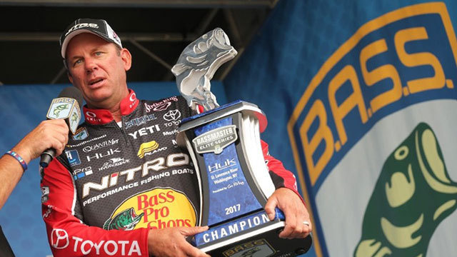 Kevin VanDam Finishes Strong to Win St. Lawrence River Bassmaster Elite Series Tournament