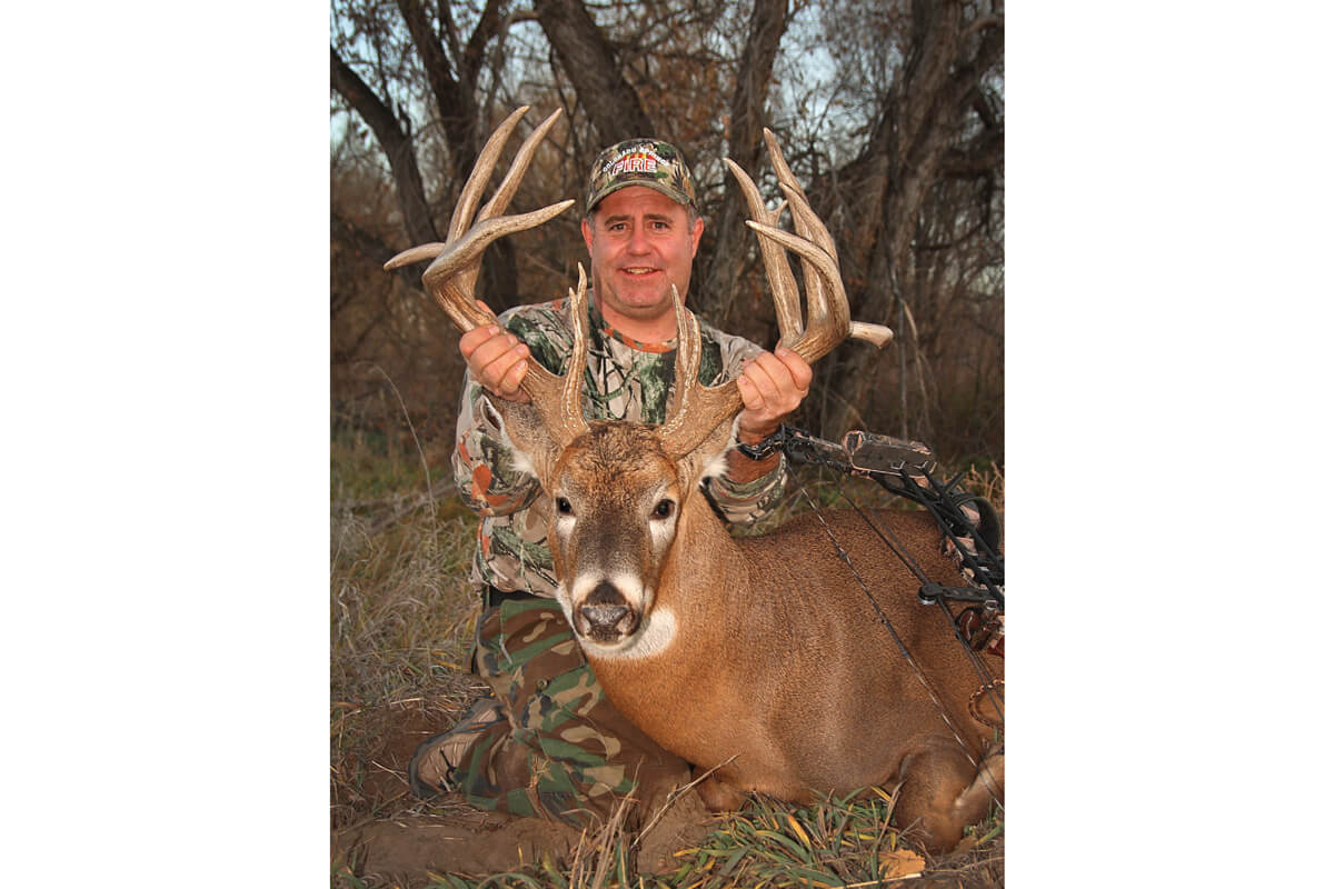 10 Surprising Bowhunting Celebrities - Petersen's Bowhunting