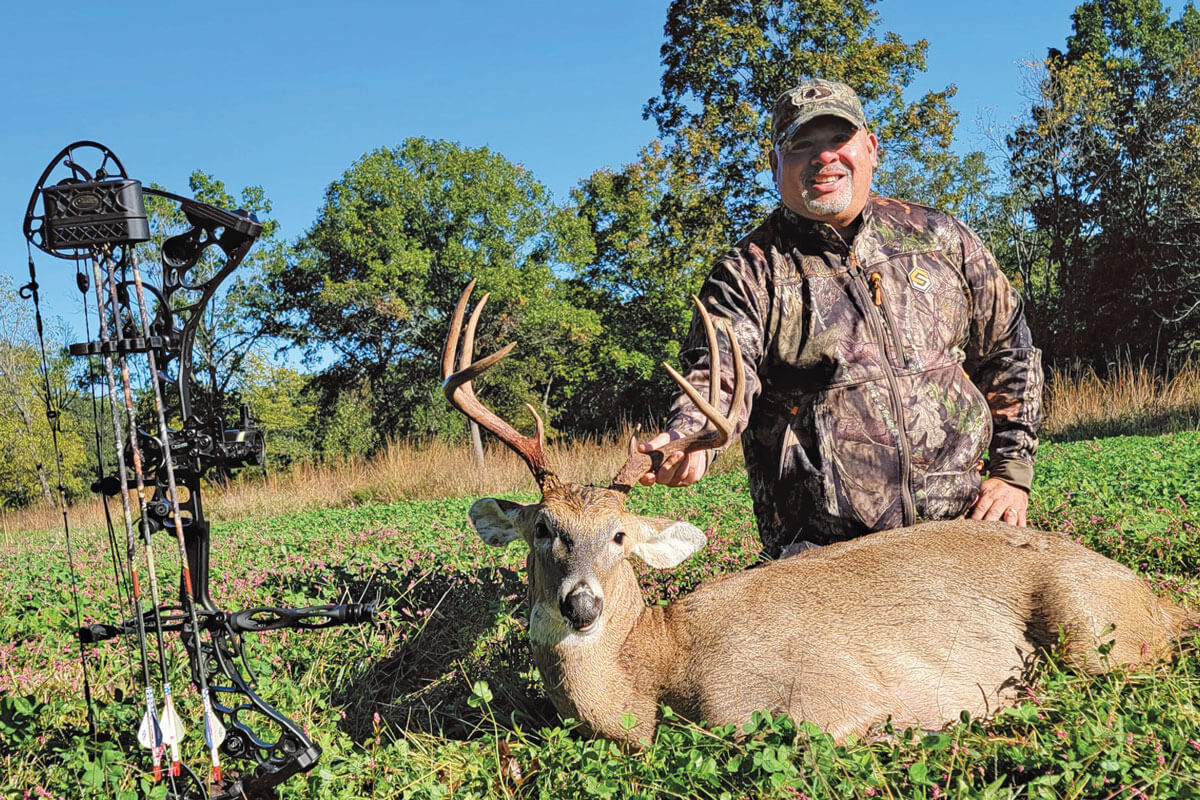 Gather Hour | Whitetail Curiosity Attractant