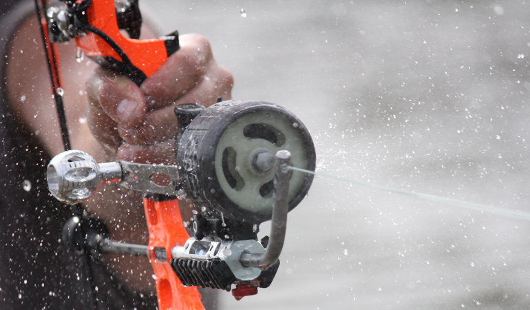Dominate Bowfishing This Year With The MegaMouth Reel - Bowhunter