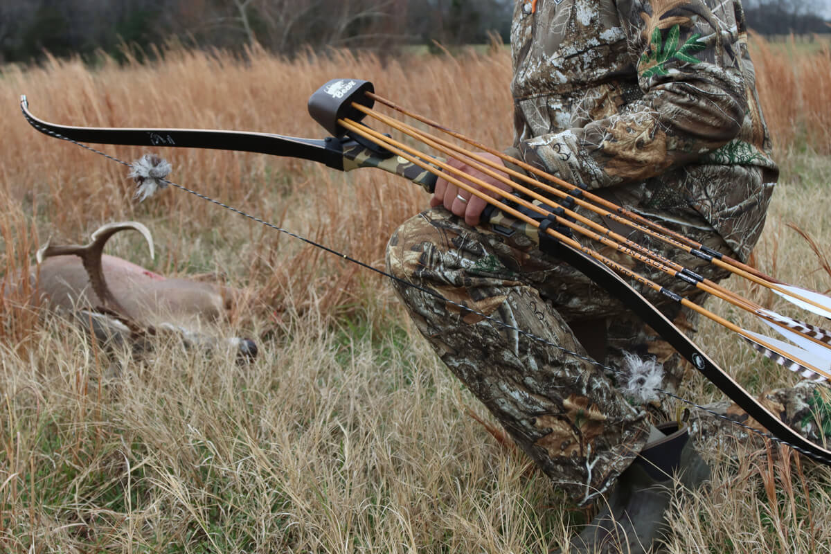 traditional recurve bow