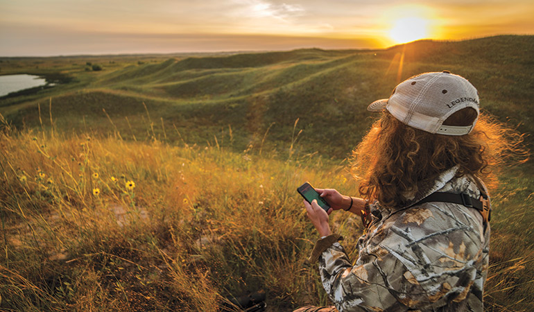 How to Find Public Land Hunting Spots with Apps