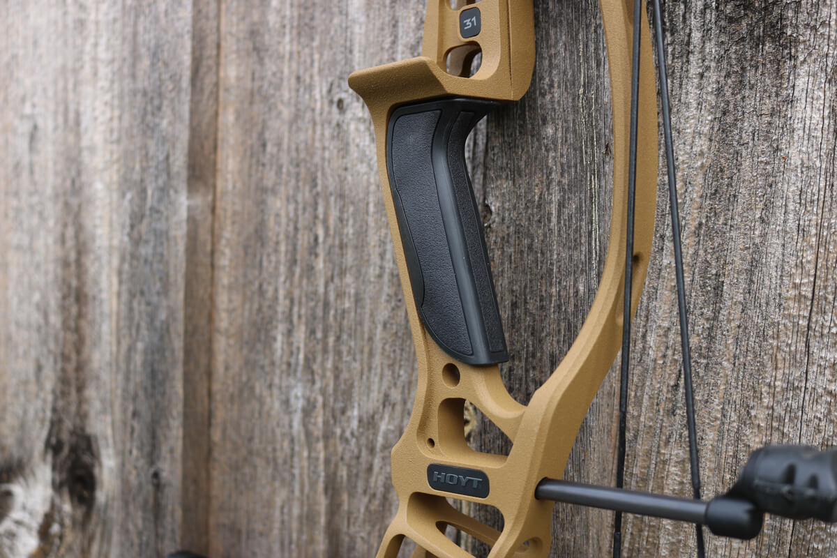 Hoyt Launches 2023 VTM Petersen's Bowhunting
