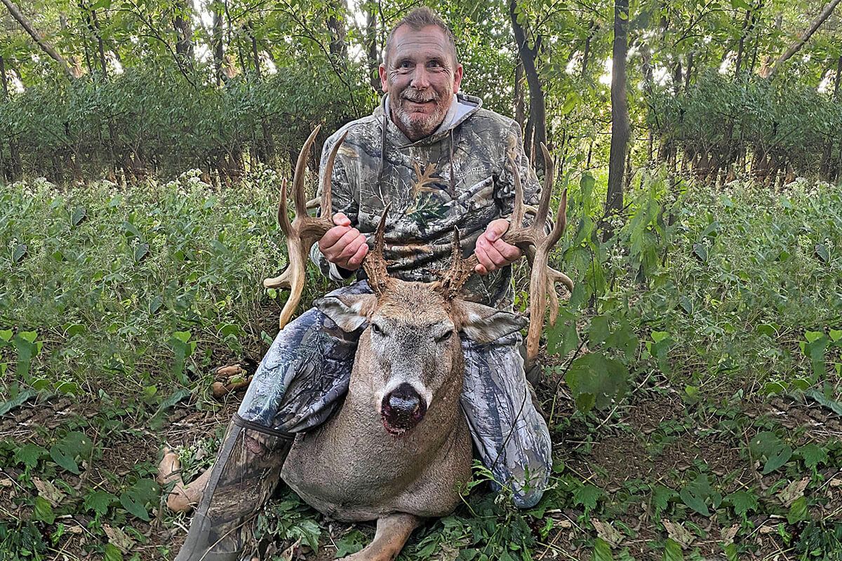 21-Point Kentucky Buck Scores 195 2/8 Inches