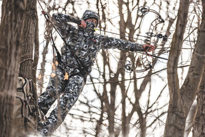 Climbing Stands: Still Popular with Bowhunters - Petersen's Hunting