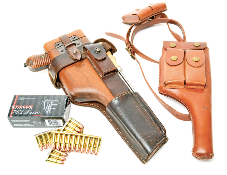 Mausers-M1930-Broomhandle-11