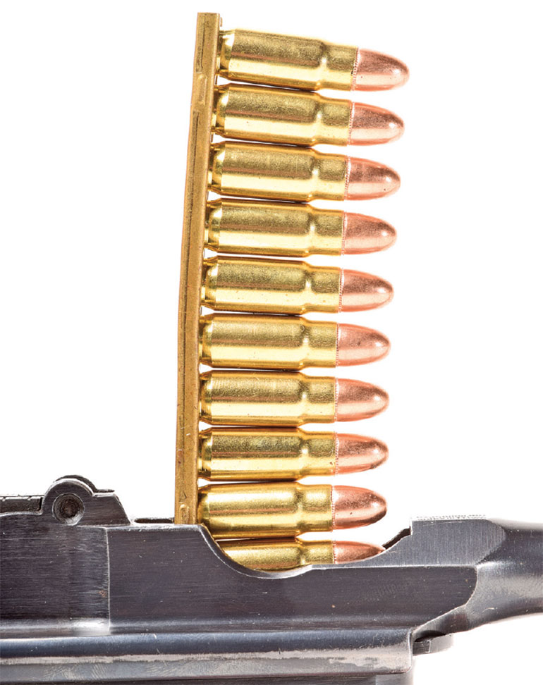 Mausers-M1930-Broomhandle-12