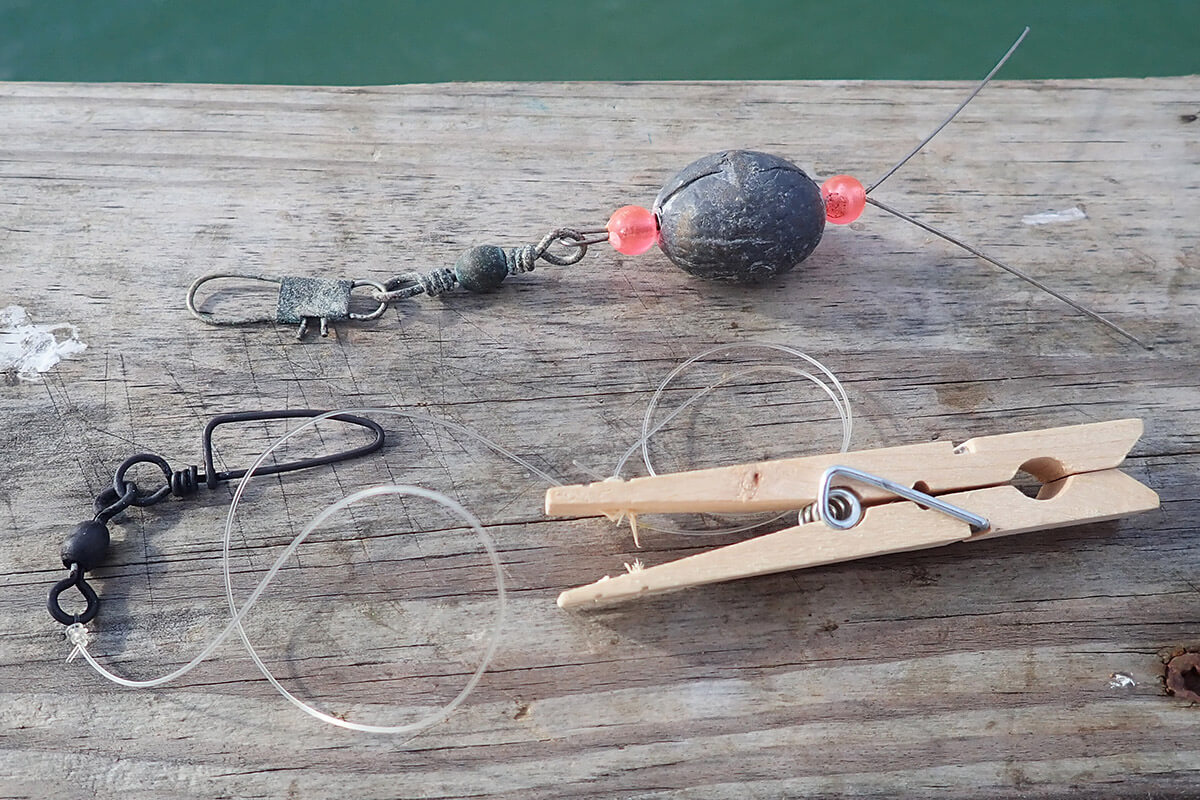 Fishing Rod Hook Plastic Hook Clamp Rod Safety Rack Bait Fishing