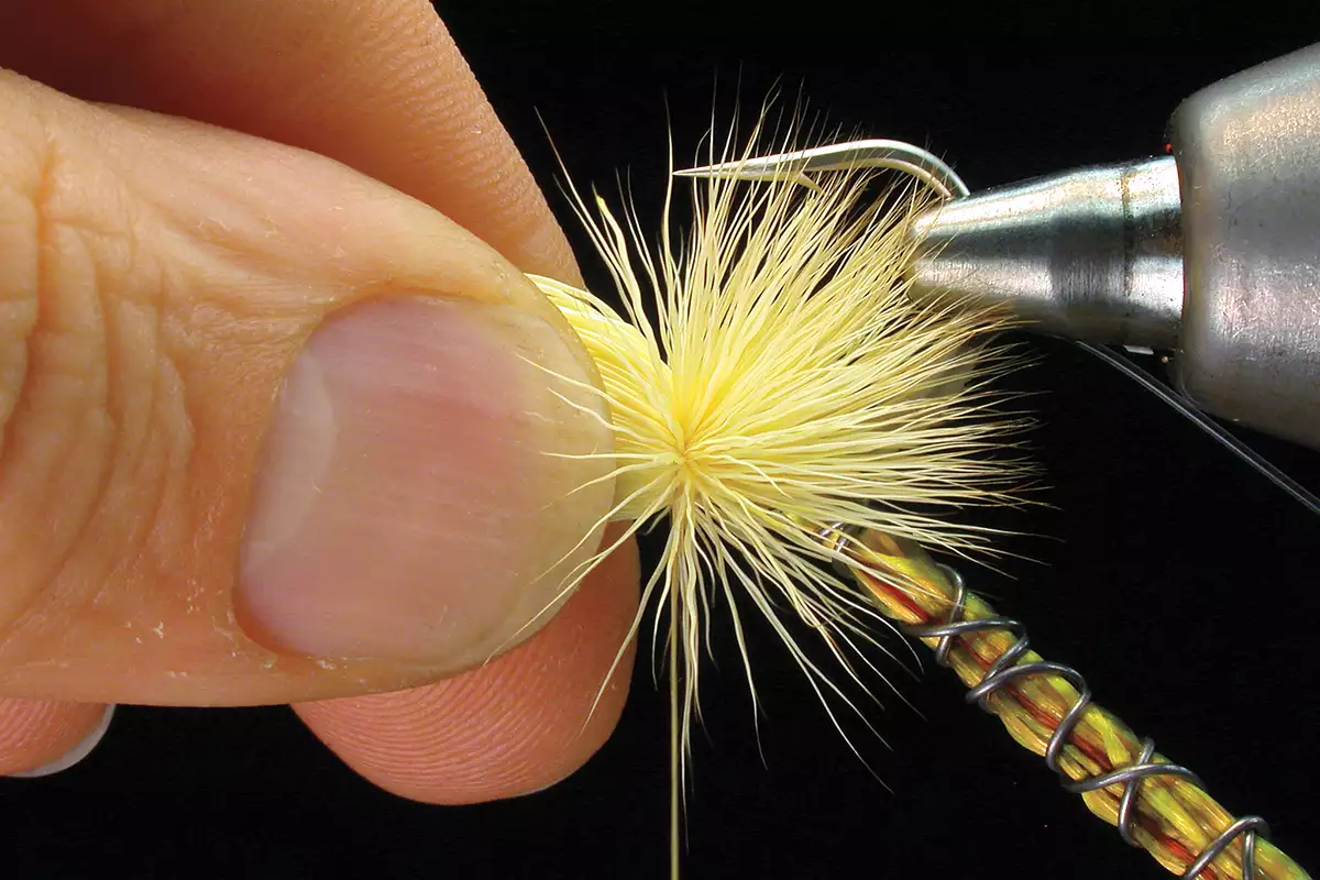2-pack Bass Deer Hair Popper Fly Fishing Bug Yellow Hook Size 8