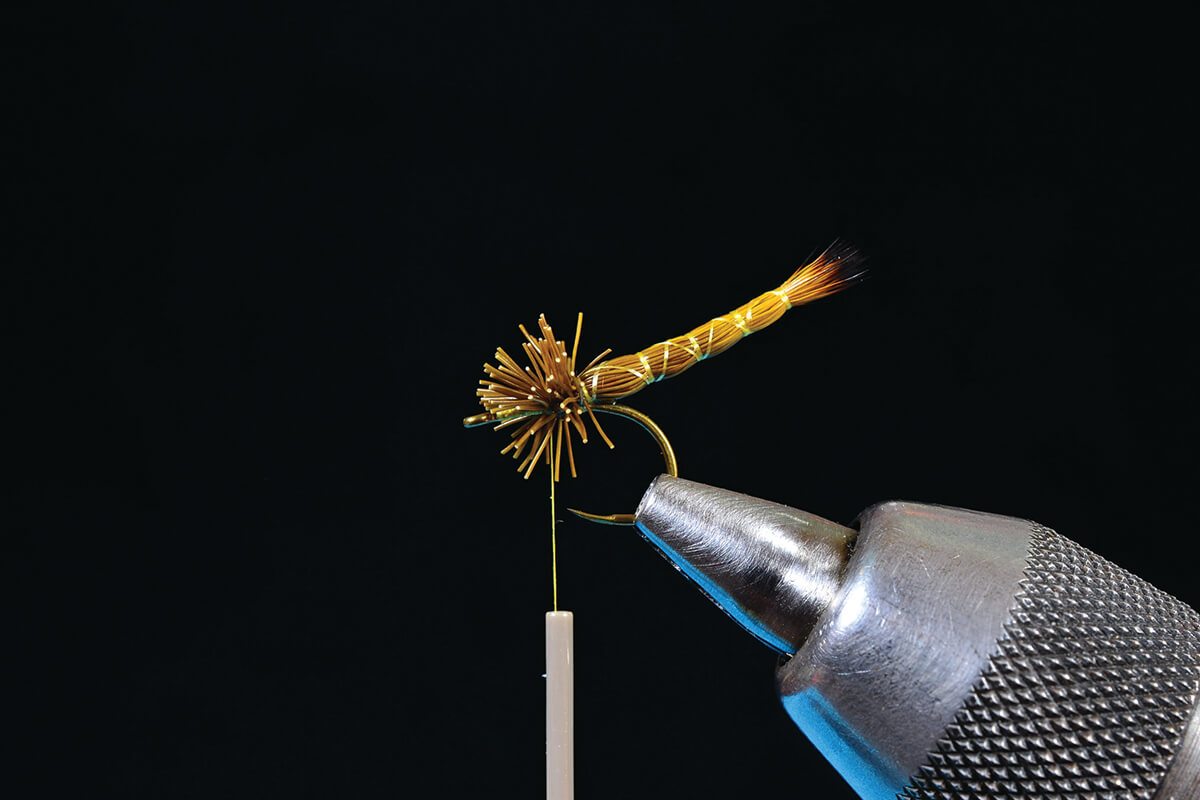 Tying the DJL Drake Dry Fly - Fly Fisherman