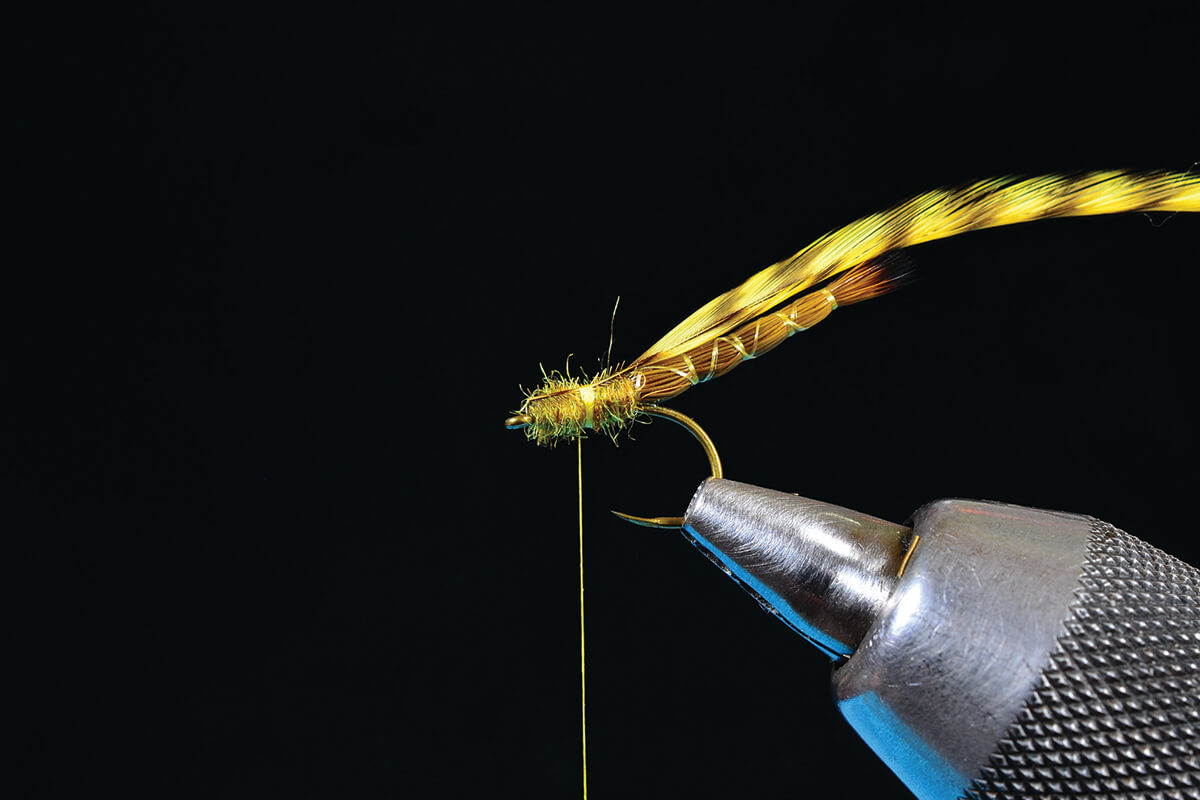 Tying the DJL Drake Dry Fly - Fly Fisherman