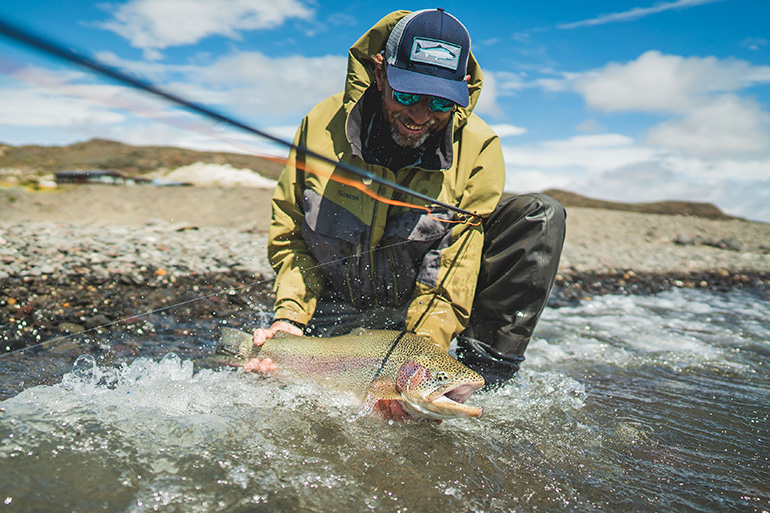 //content.osgnetworks.tv/flyfisherman/content/photos/Jurassic-Lake-Rainbow-Trout-Release.jpg
