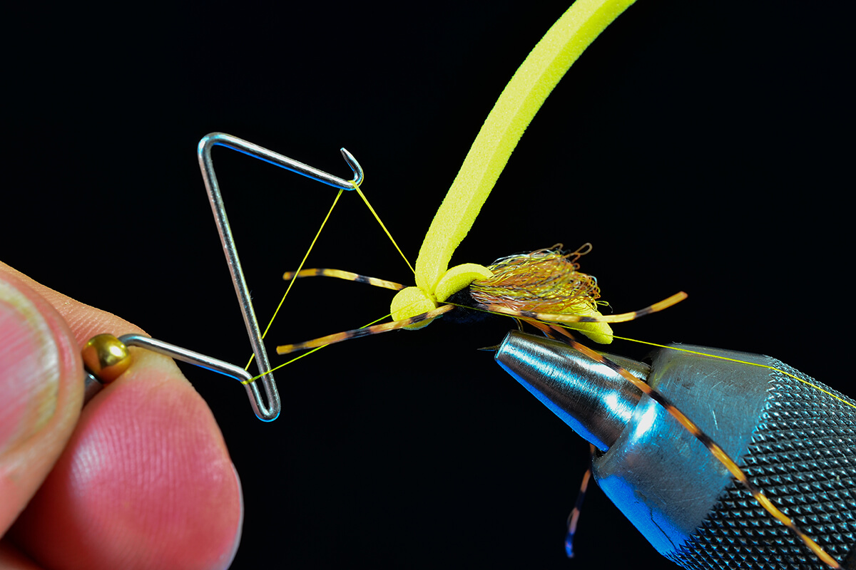 Tying Craven's Lucky B Fly - Fly Fisherman