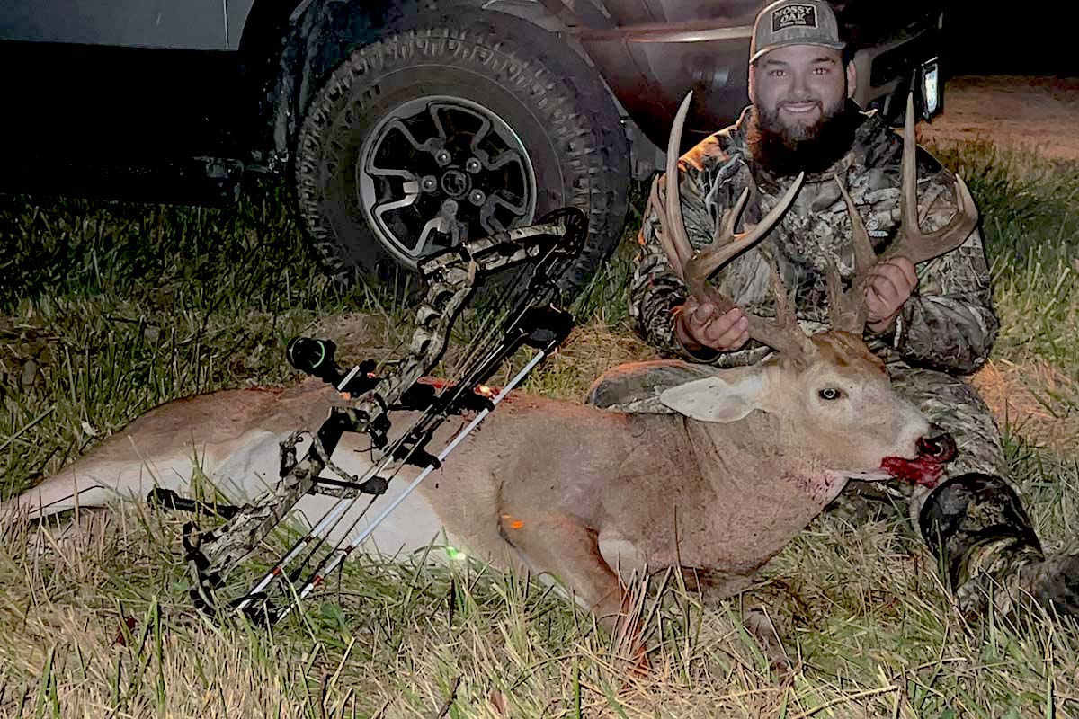 With Rut Just Ahead, Illinois Hunter Arrows Giant Public-Land Whitetail