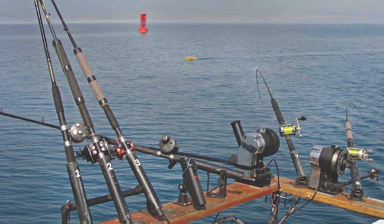 How to use a downrigger for salmon and trout fishing 