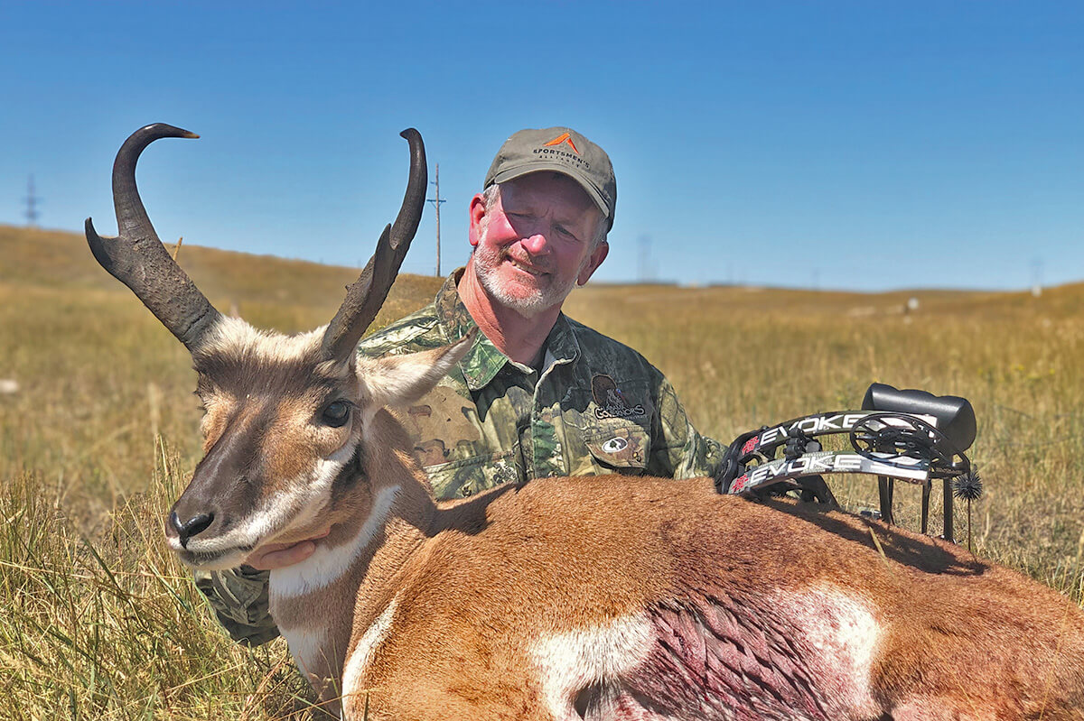 Bowhunter's Guide to Pronghorns: Proven Tactics, Essential Gear, Tips for Tags