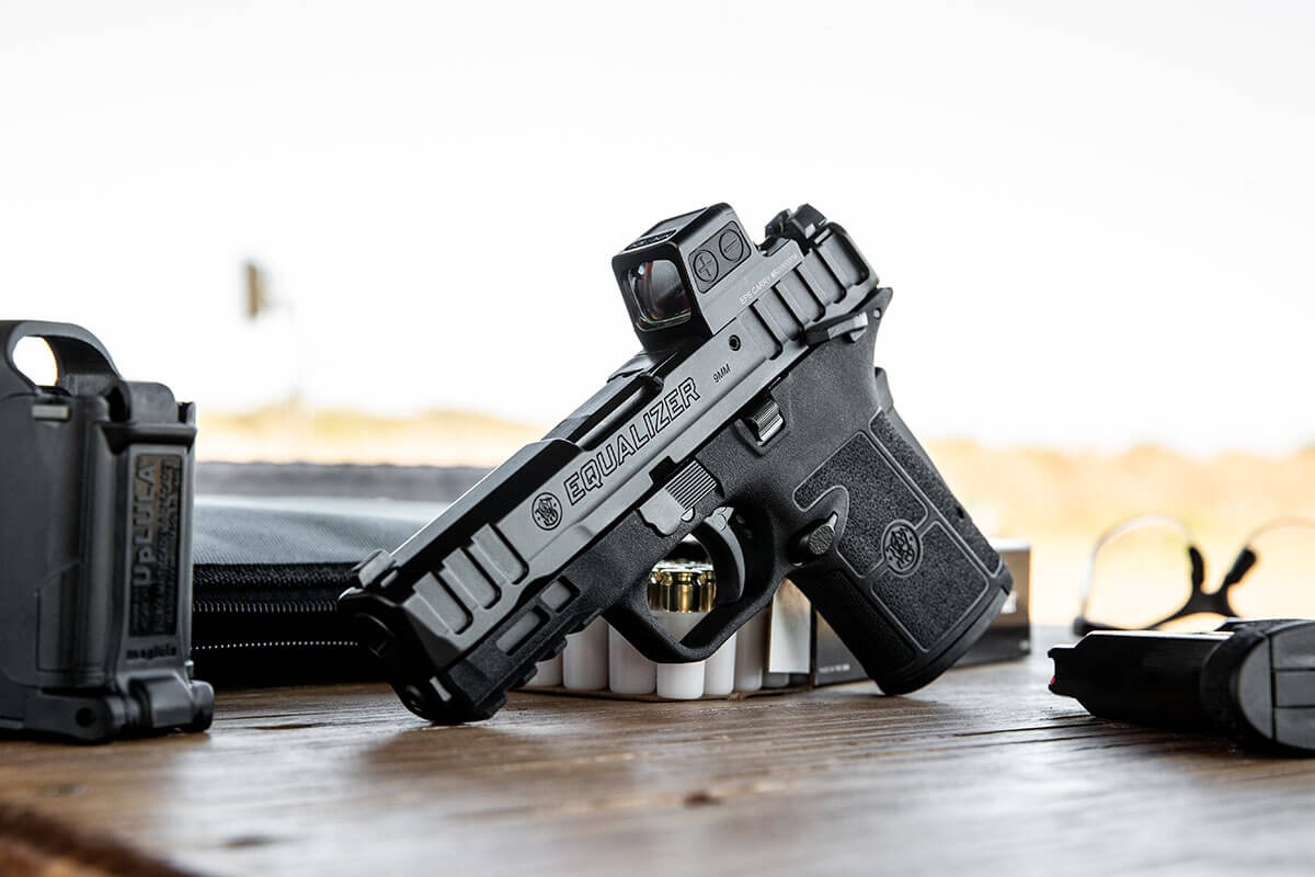 Smith Wesson Equalizer 9mm Micro Compact First Look Guns And Ammo