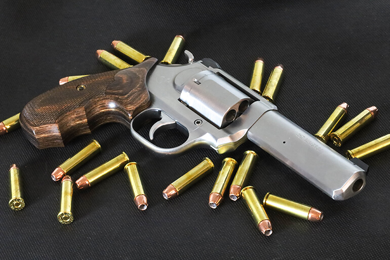 kimber-k6s-dasa-combat-revolver-with-ammo