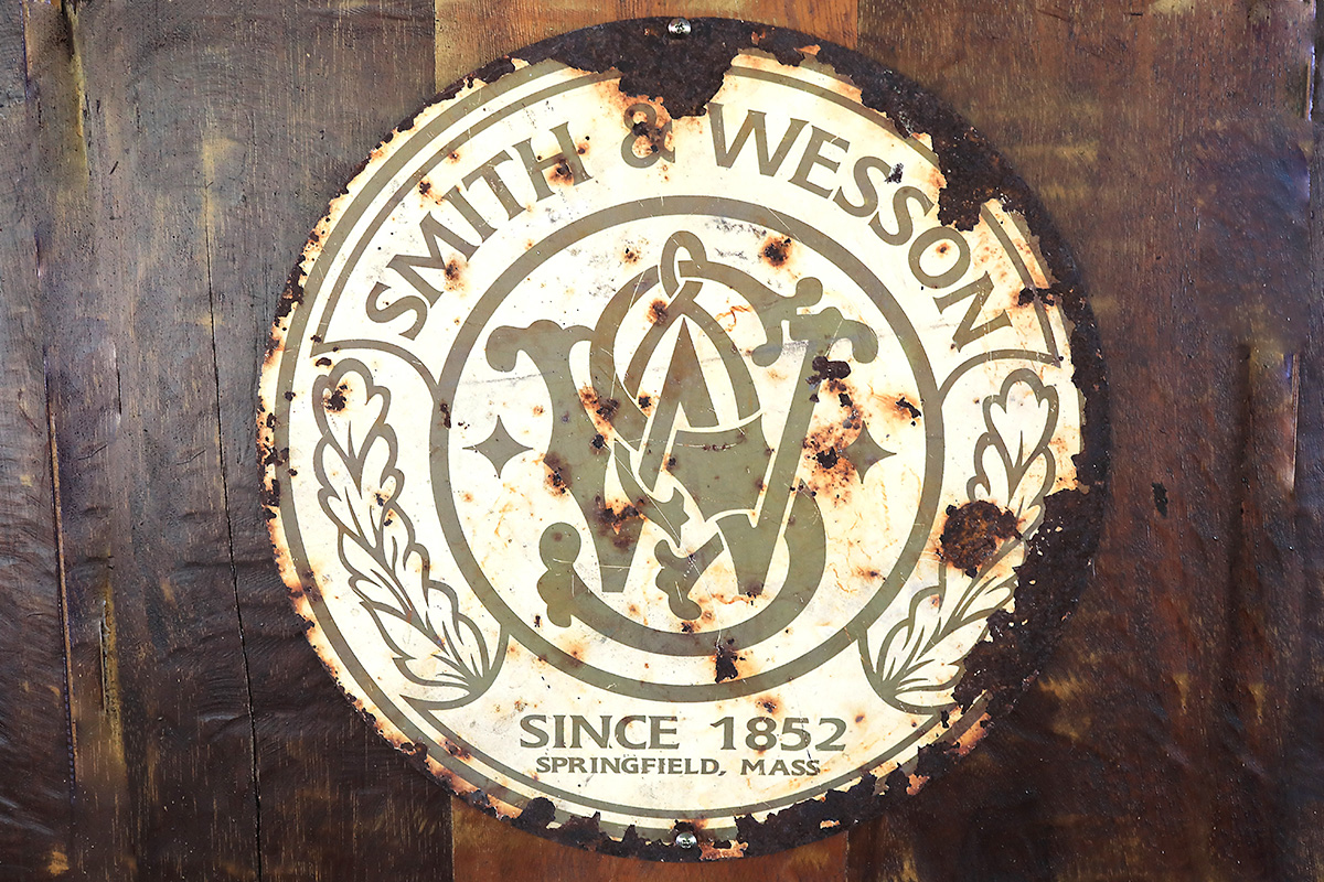 Smith & Wesson Announces a Move to Tennessee