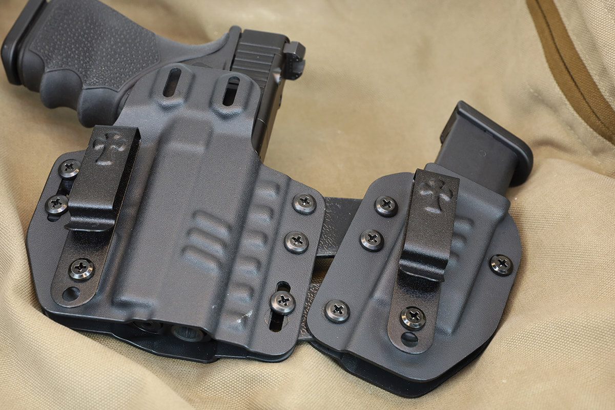 Best IWB Holster: Combining Comfort and Retention