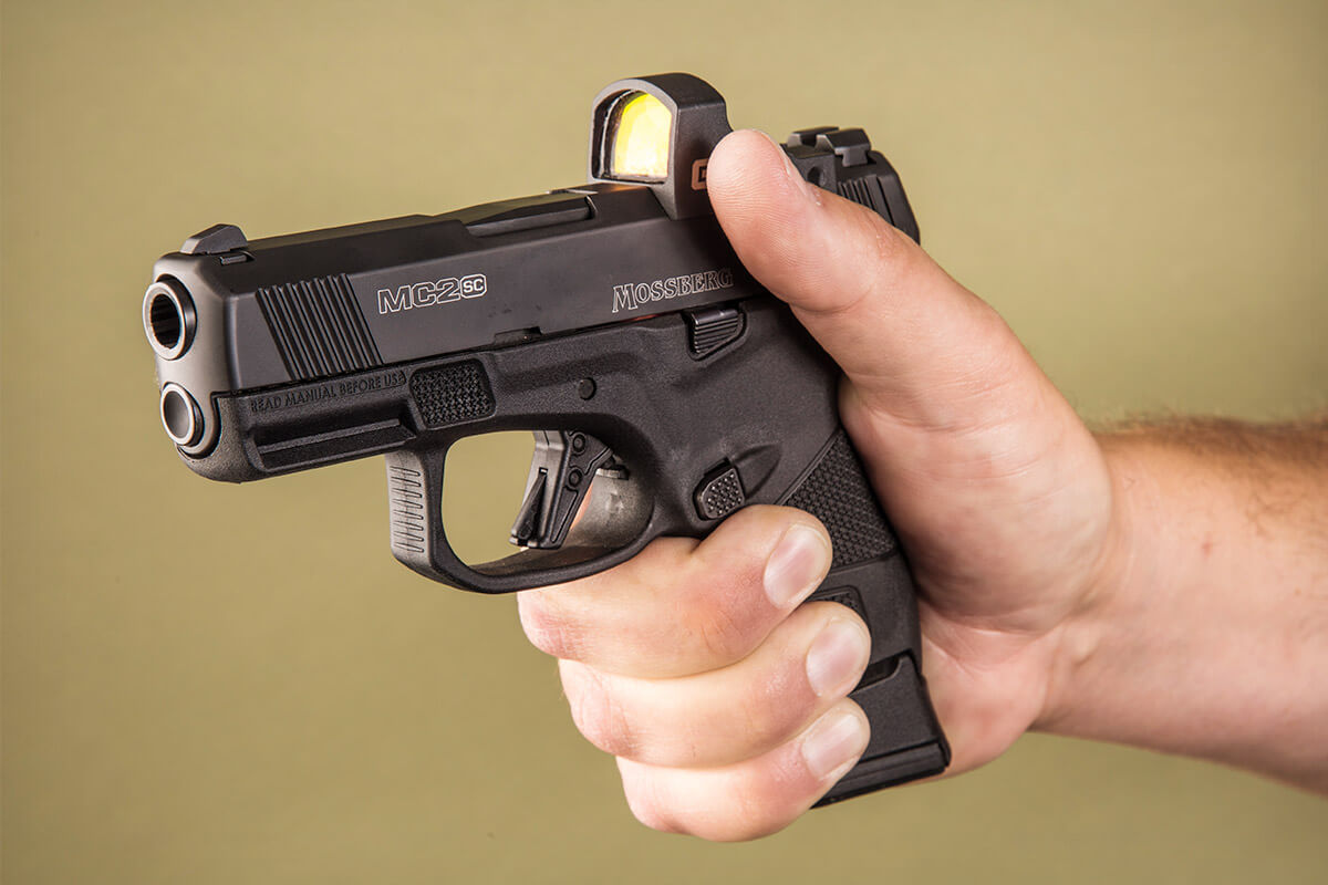 How To Properly Grip A Pistol: Step-By-Step Instructions - Handguns