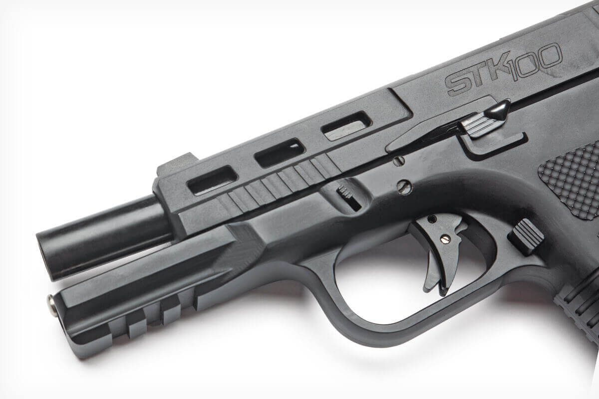 Rock Island Armory All-Metal, Striker-Fired STK100 Full Revi - Handguns