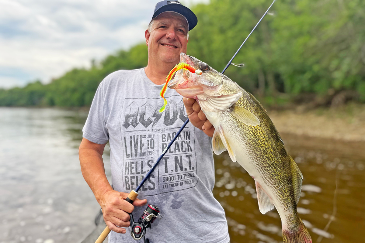 Walt Matan walleye fishing