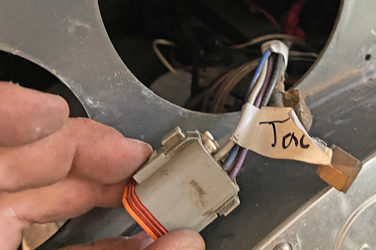 labeled tachometer connection
