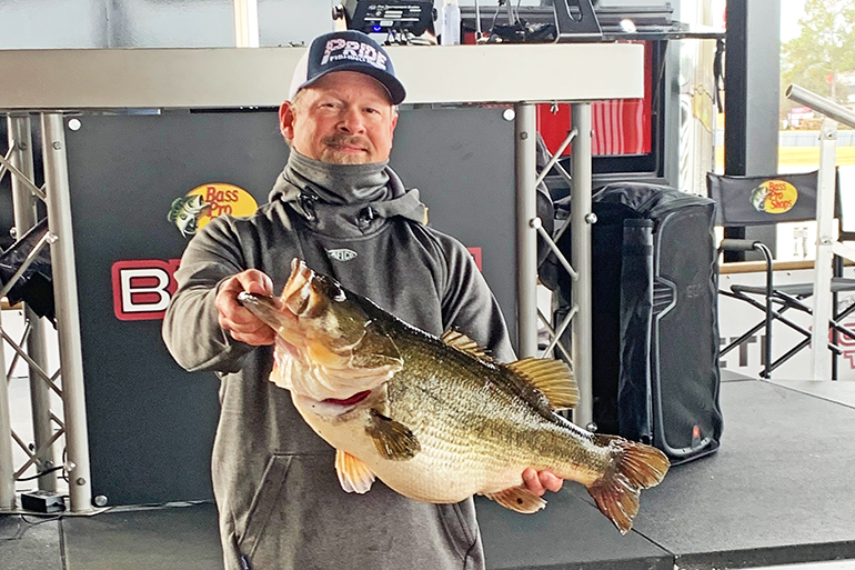 GIANT 14-Pound Bass Caught at Lake Conroe in Texas