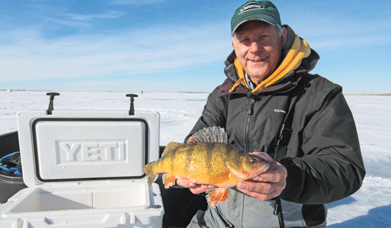 Upgrading The YETI Ice Fishing Bucket With Custom Accessories!? 