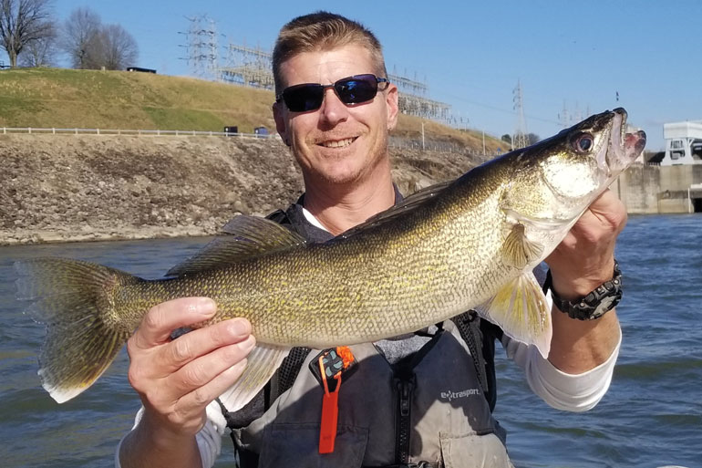 //content.osgnetworks.tv/infisherman/content/photos/How-to-catch-river-walleyes.jpg