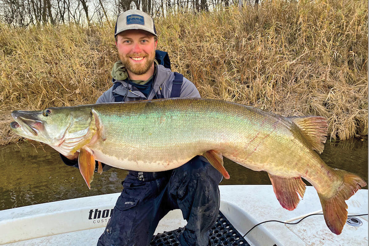 Red October bait twisted tube for the win! #muskyfishing