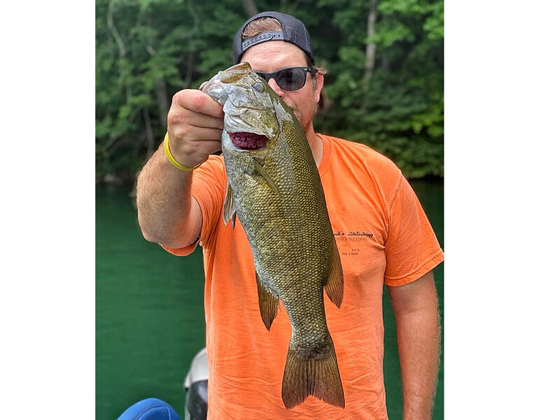 //content.osgnetworks.tv/infisherman/content/photos/Smallie-Midwest-Finesse.jpg