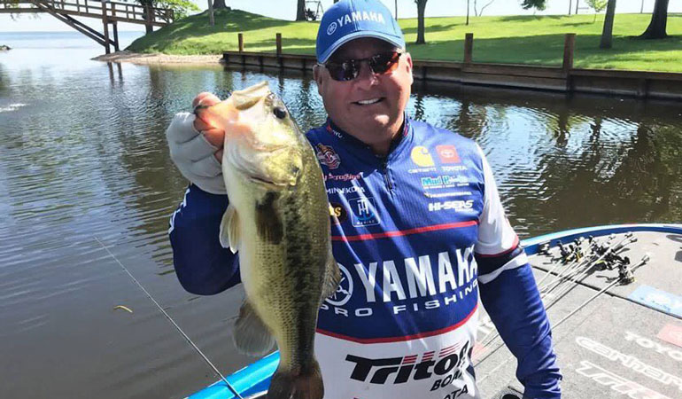 Why MLF Pro Terry Scroggins Builds MHX Rods