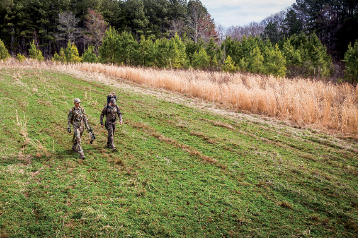 //content.osgnetworks.tv/northamericanwhitetail/content/photos//CRP-Blind-1200x800.jpg