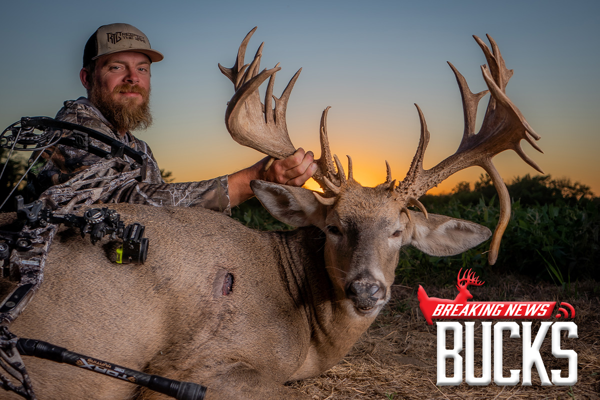 Jake Dierking Buck: 267-Inch Missouri Giant - Legendary Whitetails - Legendary  Whitetail's Blog