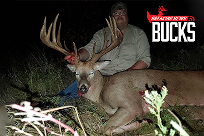 Oklahoma Hunter Sticks Heavy-antlered Non-typical After Gaining Permission on Property