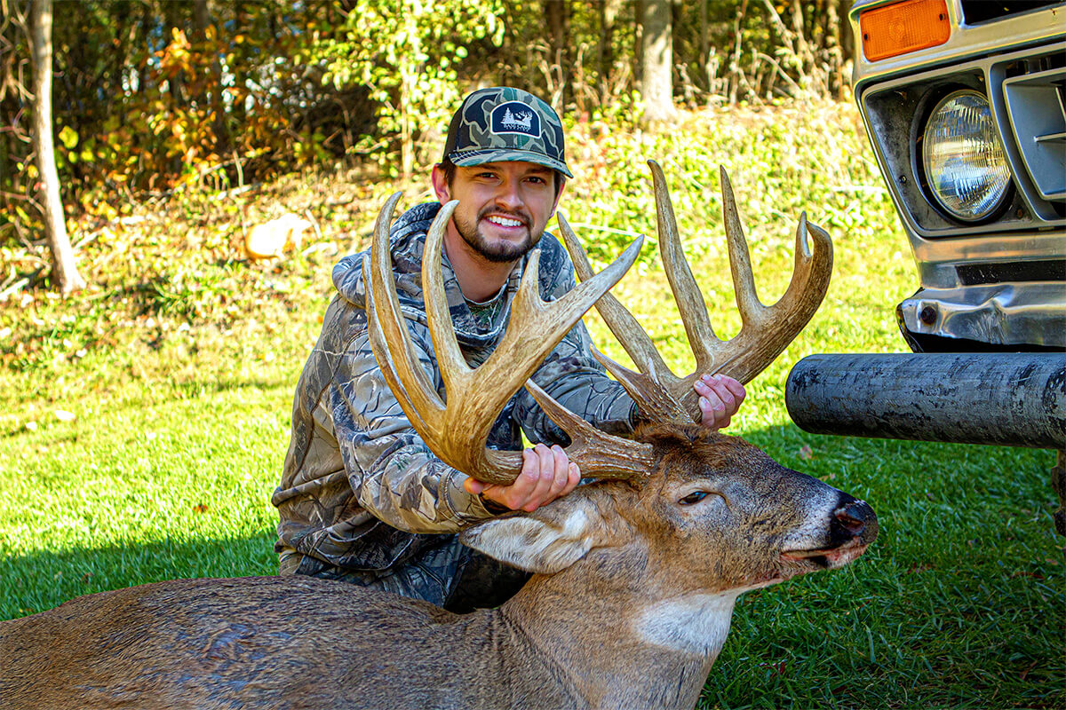 Entry Score Accepted: Boone & Crockett Approves Dustin Huff - North  American Whitetail