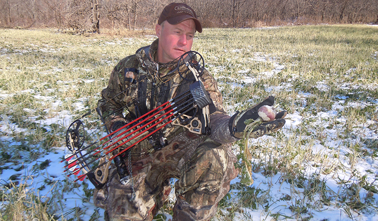 5 Ways to Stay in The December Whitetail Game