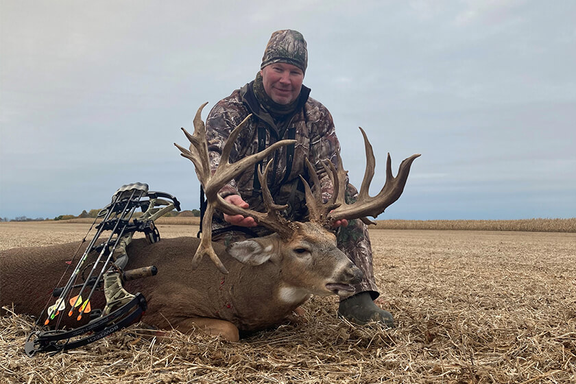 Rex Millspaugh's No. 1 Indiana Non-Typical Buck by Bow | November 2021 Issue Big Buck Teaser